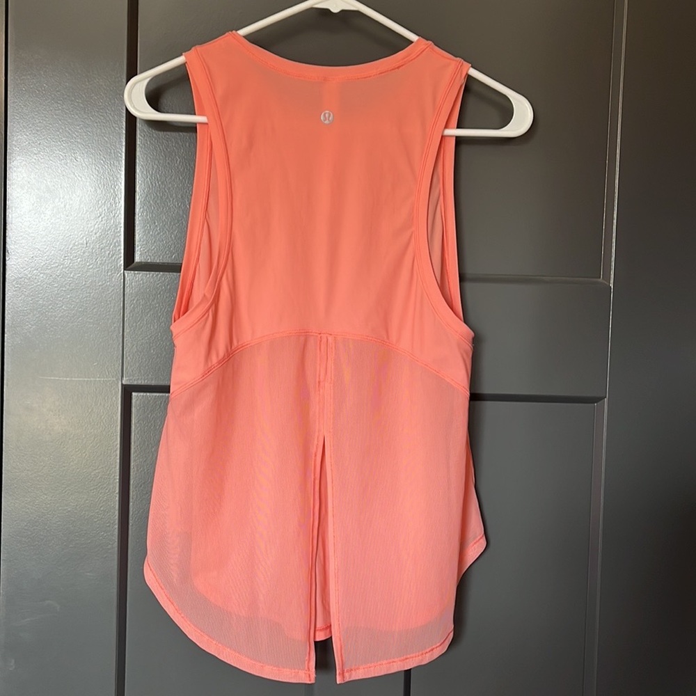 Lululemon tank top